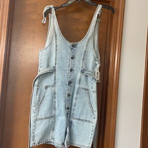 Chelsea & Violet Bottoms Chelsea & Violet Big Girl Romper size L

#J